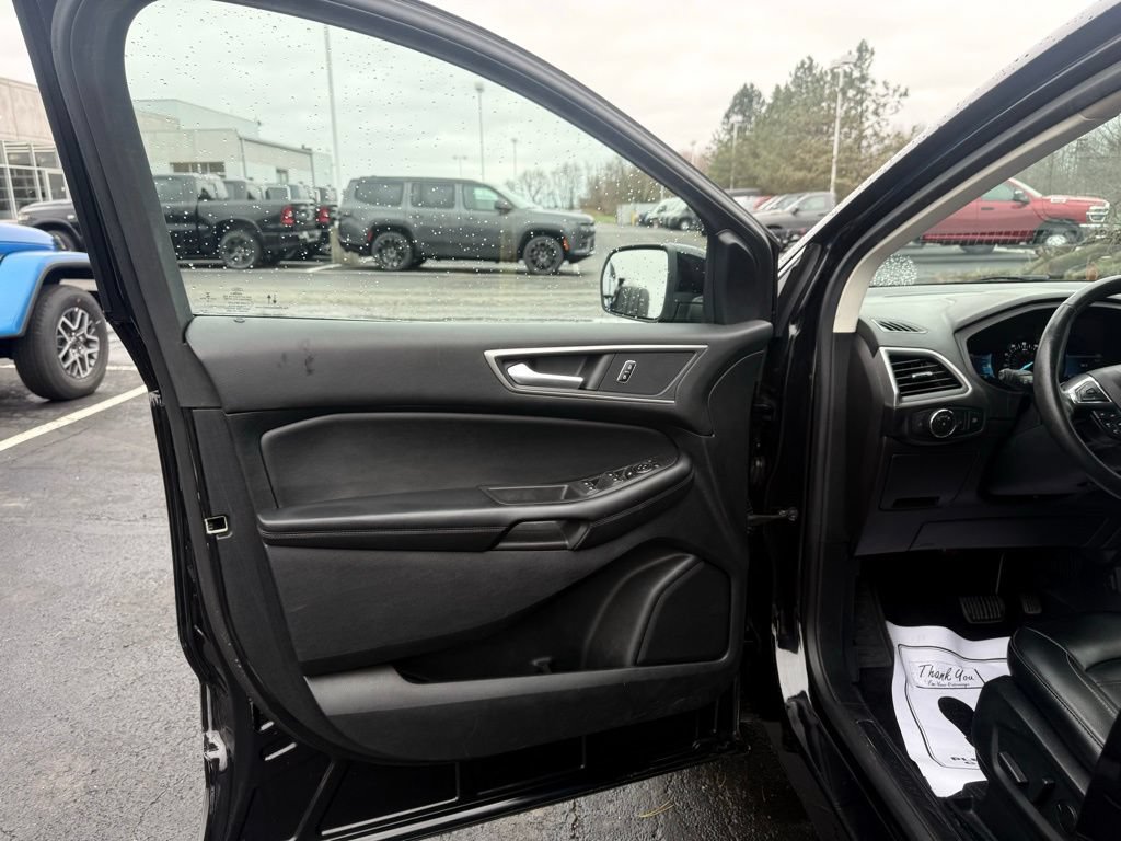Certified 2022 Ford Edge SEL AWD/4WD image 11