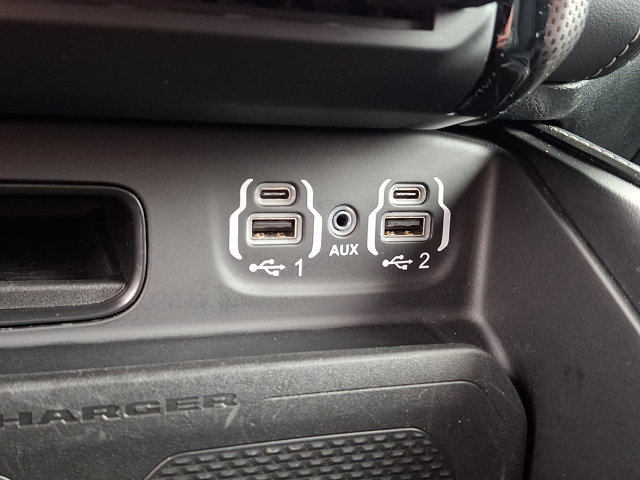 Used 2022 RAM 1500 Limited AWD/4WD image 28