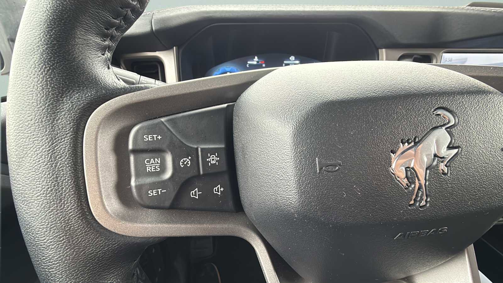 Certified 2025 Ford Bronco Outer Banks image 28