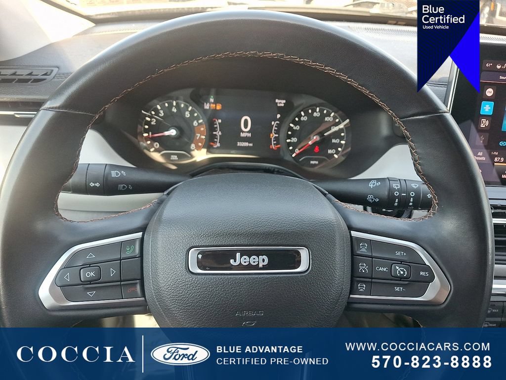 Used 2022 Jeep Compass Limited AWD/4WD image 19
