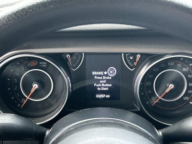 Used 2022 Jeep Wrangler Sport AWD/4WD image 35