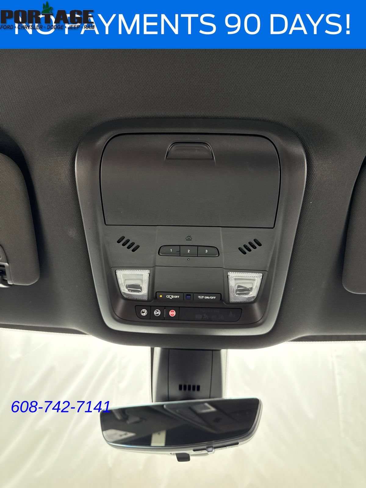 Used 2024 Buick Enclave Premium AWD/4WD image 25