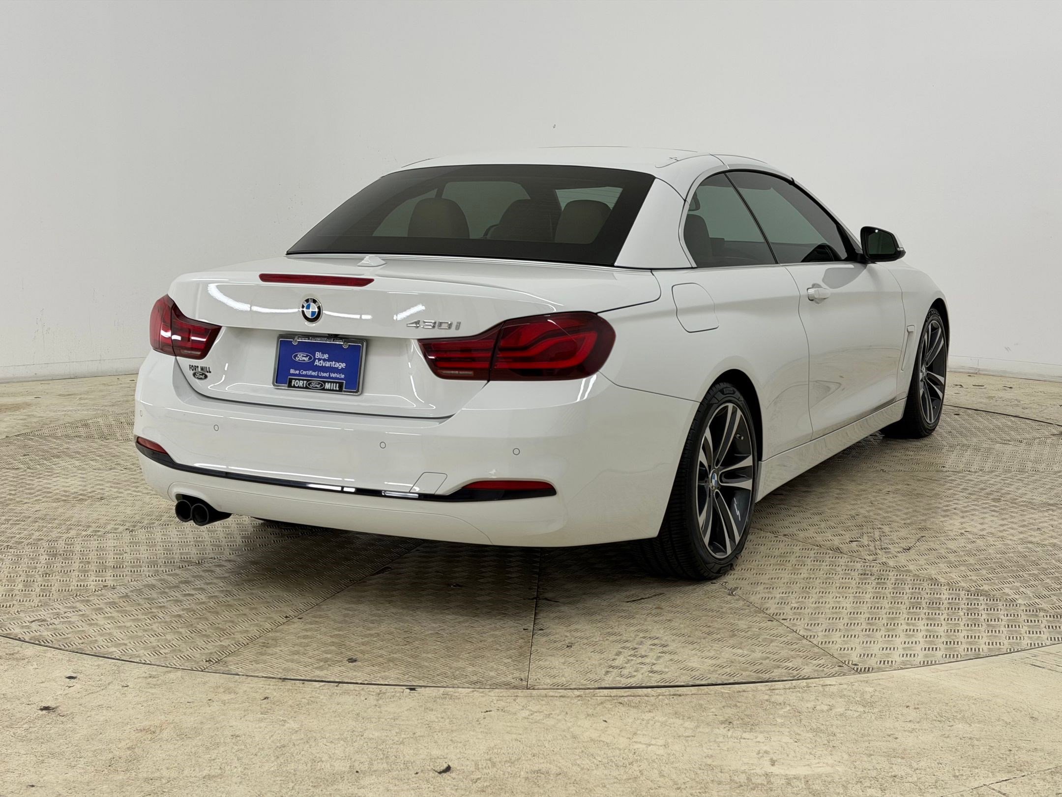 Used 2020 BMW 430i Convertible w/ Convenience Package image 9