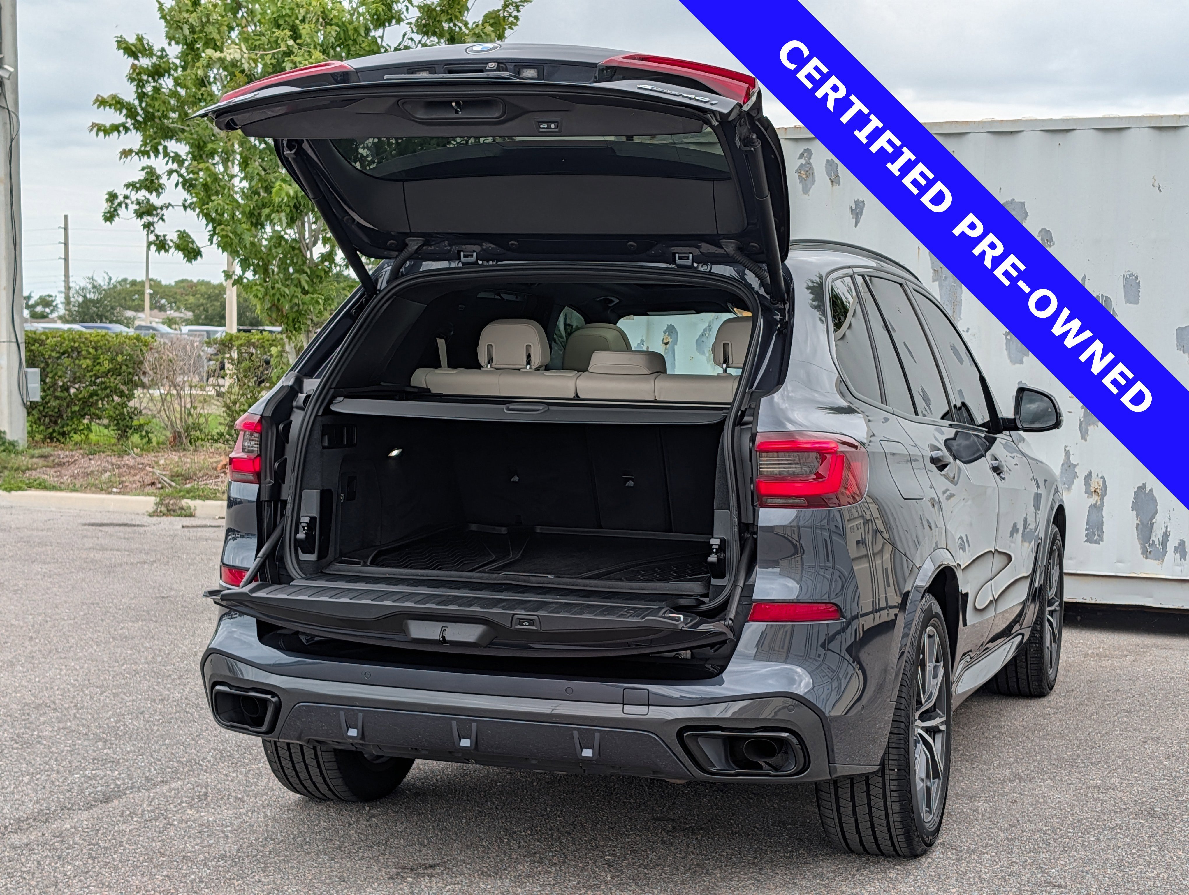 Used 2021 BMW X5 sDrive40i w/ M Sport Package RWD image 16