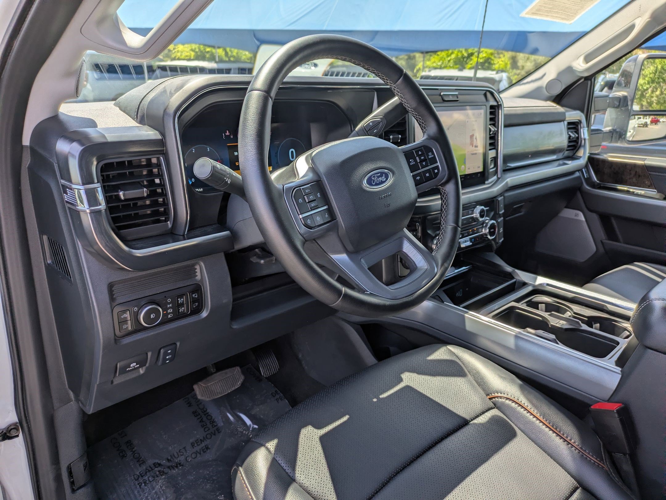 Certified 2025 Ford F250 Lariat AWD/4WD image 16