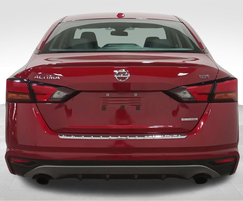 Used 2022 Nissan Altima 2.0 SR FWD image 5