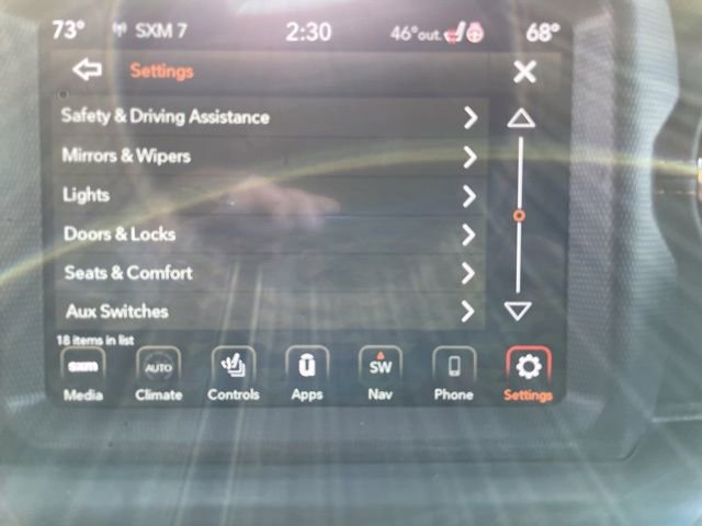 Used 2021 Jeep Wrangler Unlimited Sahara image 31