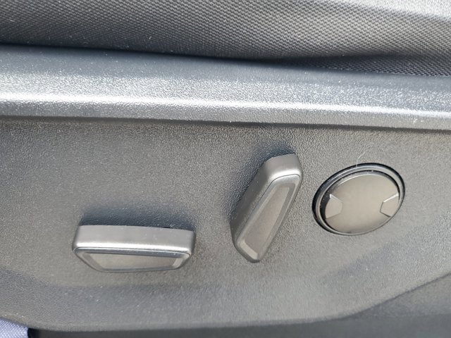 Certified 2022 Ford F150 XLT w/ Equipment Group 302A High image 25