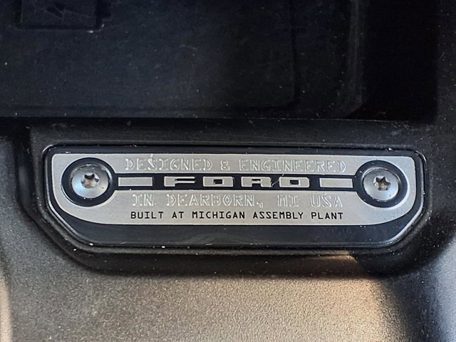 Certified 2022 Ford Bronco Wildtrak AWD/4WD image 17