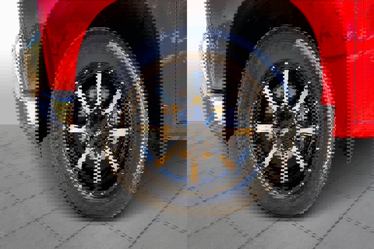 Used 2020 Chevrolet Silverado 1500 LT w/ Texas Edition image 10