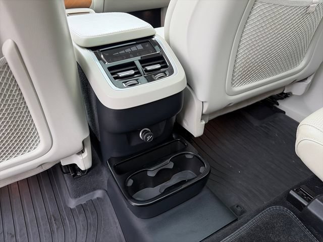Used 2020 Volvo XC90 T6 Inscription w/ Protection Package Premier AWD/4WD image 26