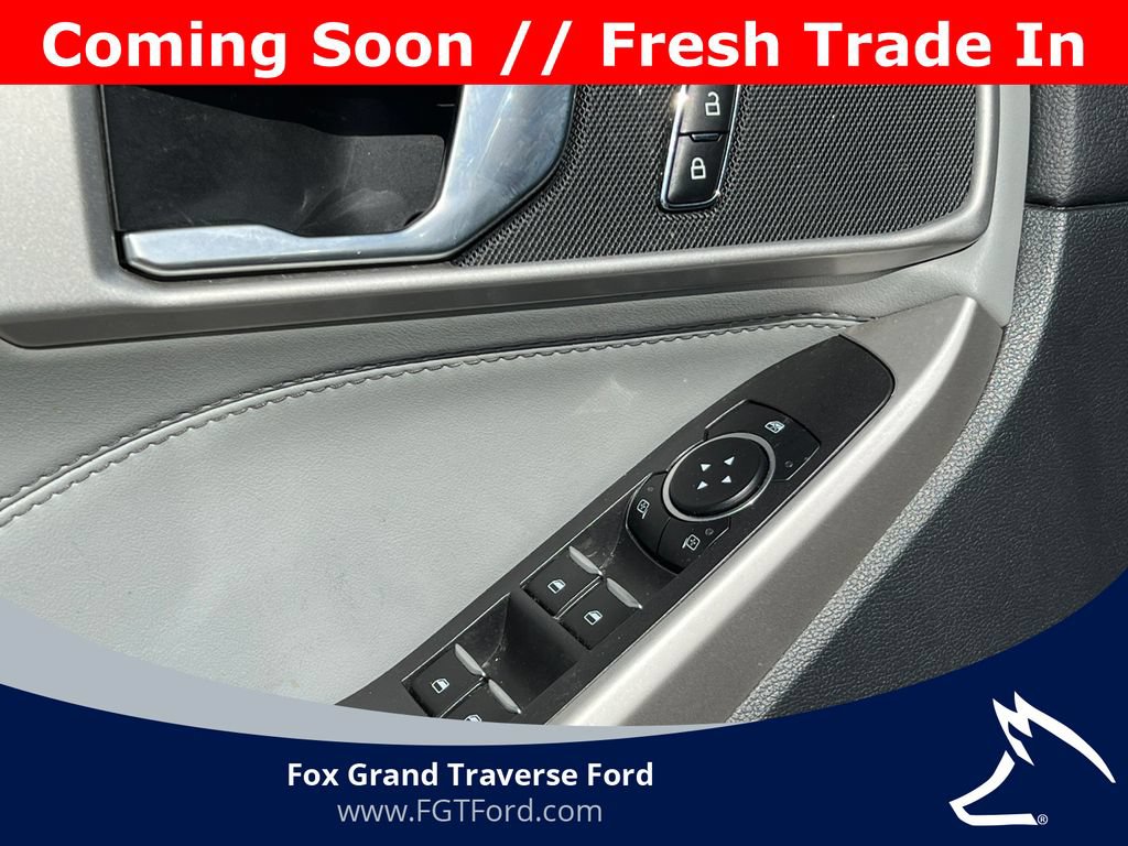 Certified 2023 Ford Explorer XLT w/ Equipment Group 202A AWD/4WD image 19