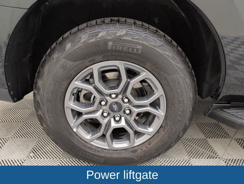 Certified 2025 Ford Expedition Active image 20