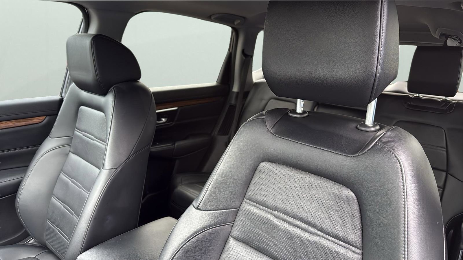 Used 2020 Honda CR-V EX-L image 10