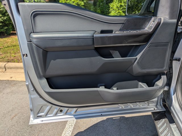 Certified 2022 Ford F150 XLT w/ Equipment Group 302A High image 10