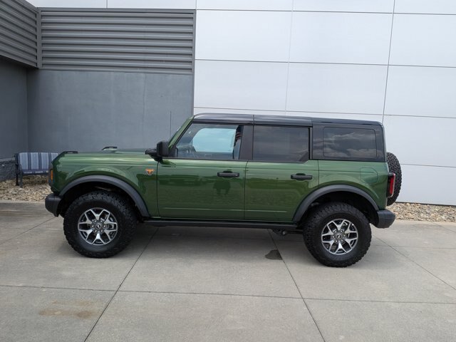 Certified 2025 Ford Bronco Badlands AWD/4WD image 7
