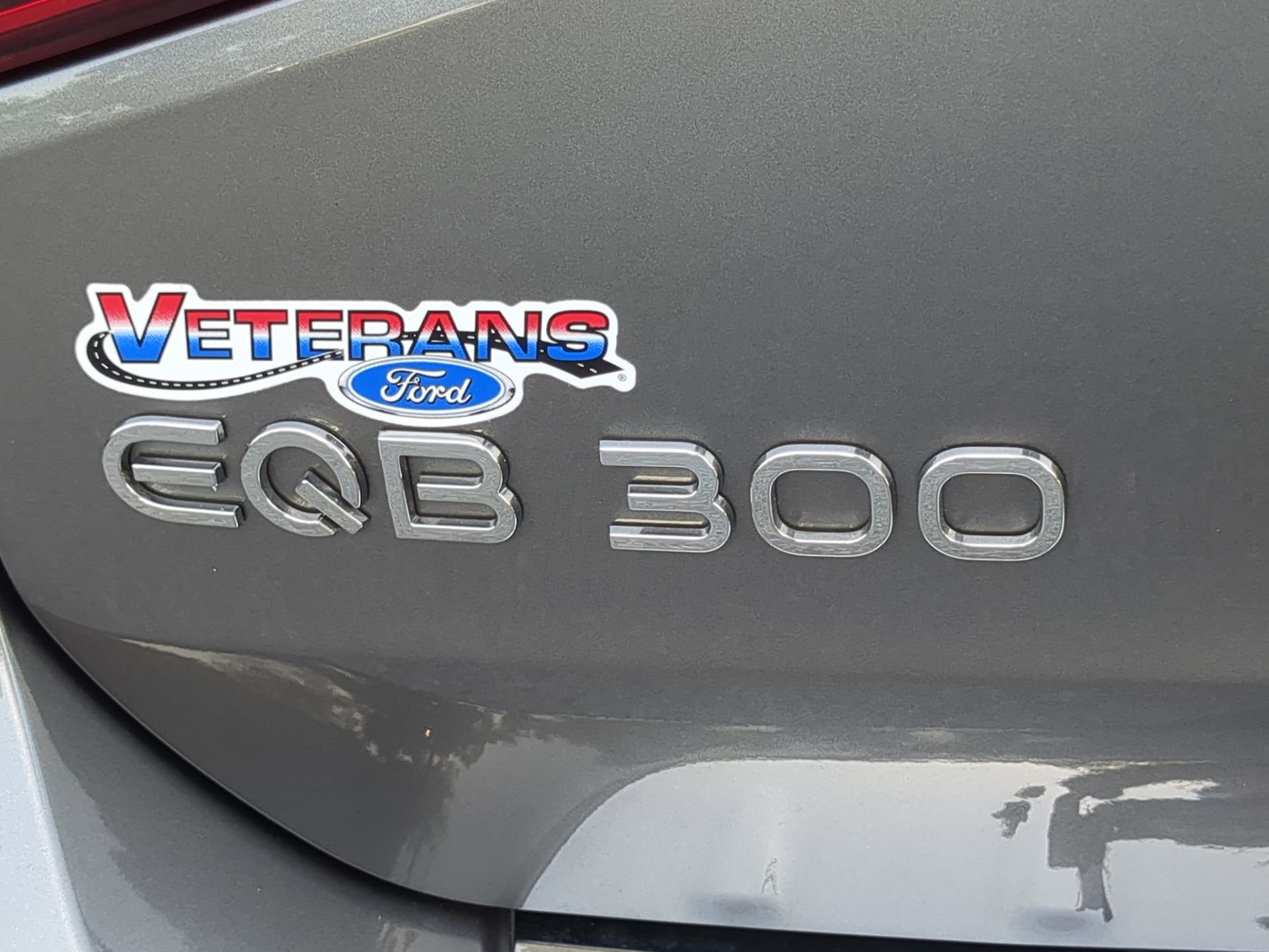 Used 2025 Mercedes-Benz EQB 300 4MATIC image 48
