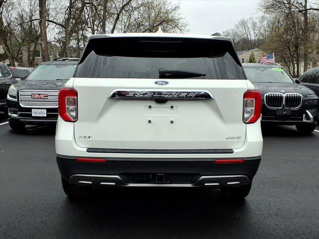 Certified 2023 Ford Explorer XLT w/ Equipment Group 202A AWD/4WD image 4