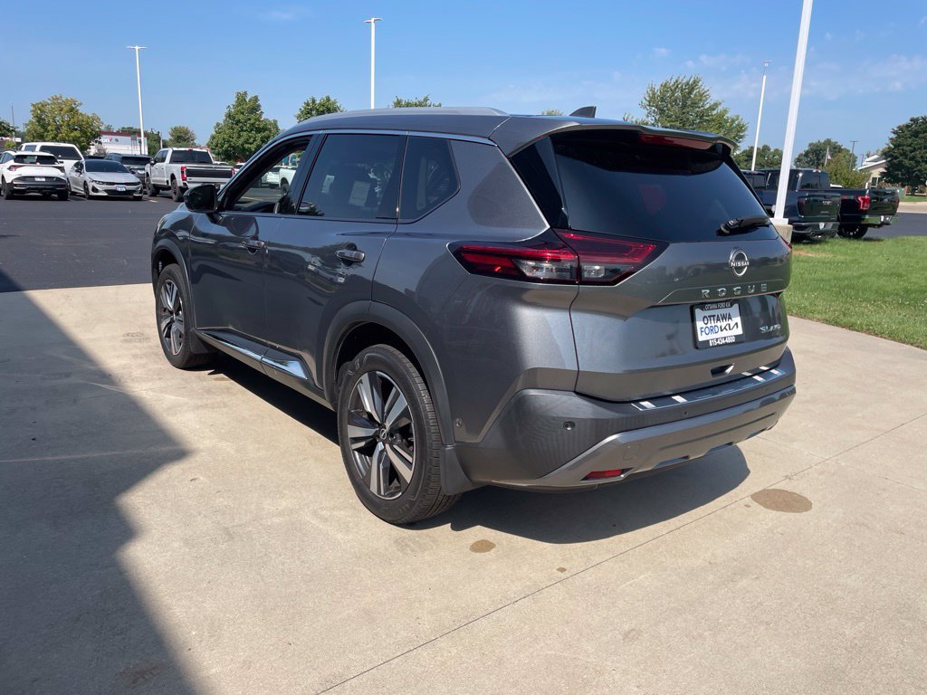 Used 2023 Nissan Rogue SL w/ SL Premium Package AWD/4WD image 7