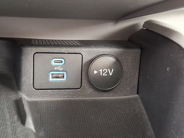 Certified 2023 Ford Escape Platinum w/ Premium Technology Package image 25