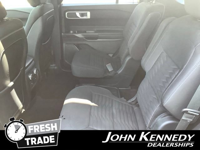 Certified 2020 Ford Explorer XLT RWD image 28