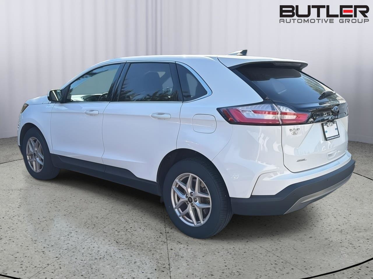 Certified 2024 Ford Edge SEL image 5