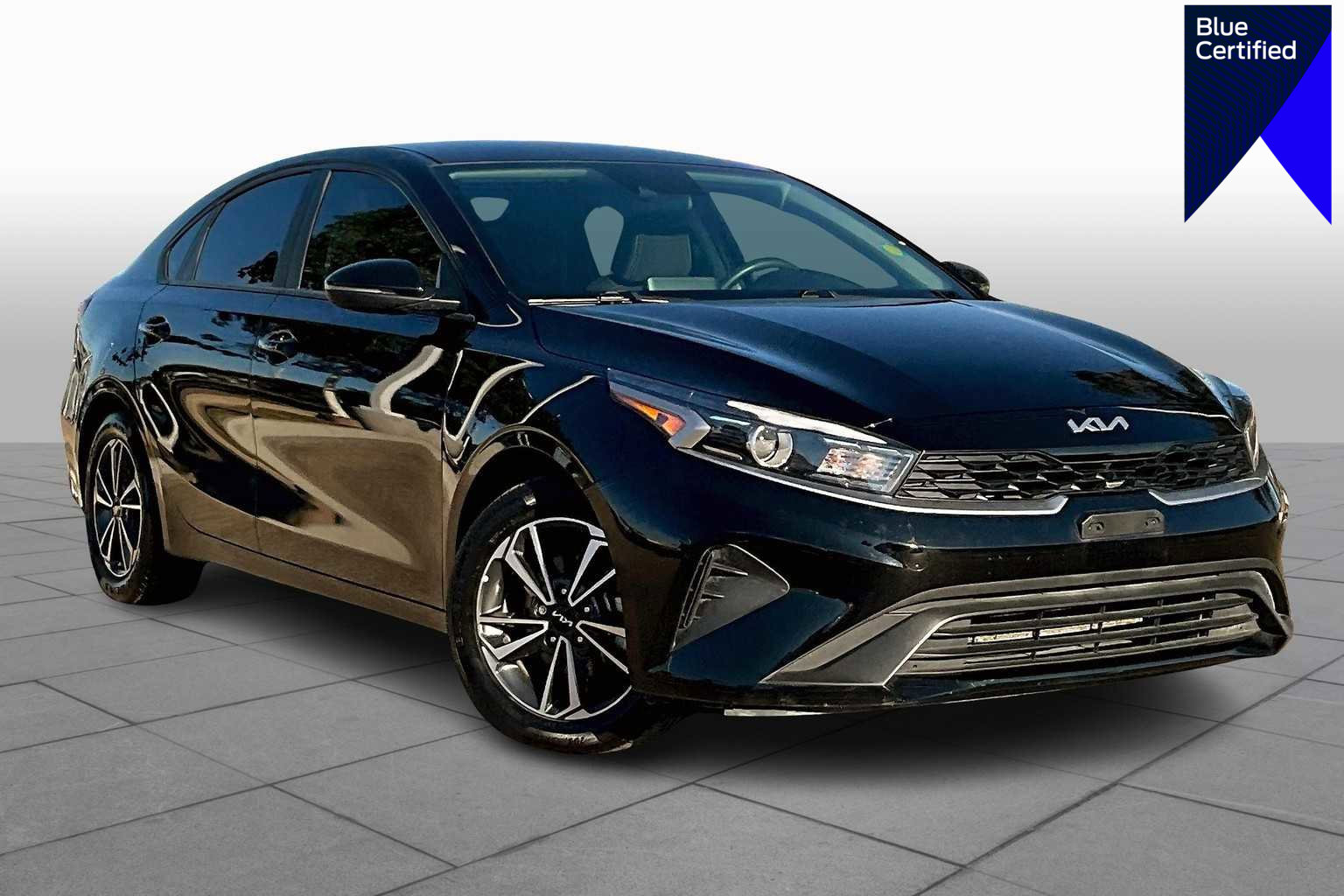 Used 2023 Kia Forte LXS w/ LXS Technology Package