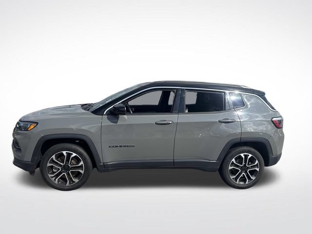 Used 2024 Jeep Compass Limited AWD/4WD image 2