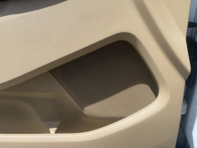 Certified 2017 Ford Explorer FWD image 27