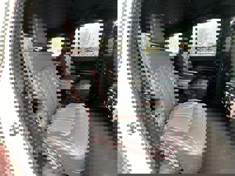 Certified 2023 Ford Expedition Limited image 34