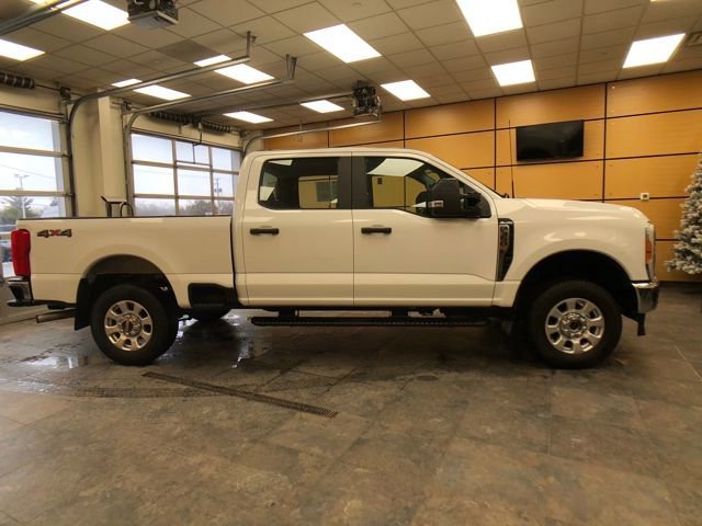 Certified 2023 Ford F350 XL w/ Snow Plow/Camper Package image 6