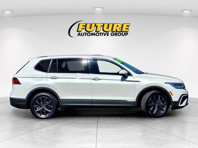 Used 2023 Volkswagen Tiguan SE AWD/4WD image 6