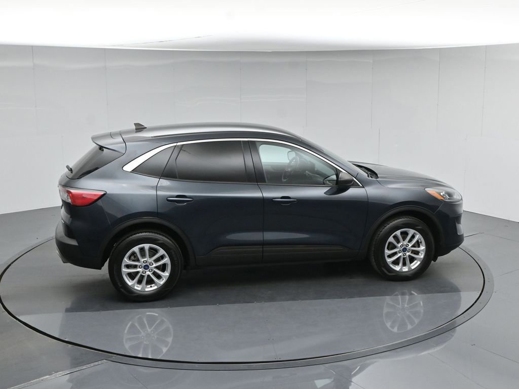 Certified 2022 Ford Escape SE w/ Cold Weather Package AWD/4WD image 9