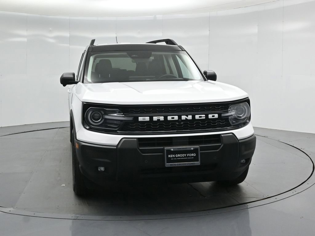 Certified 2025 Ford Bronco Sport Outer Banks w/ Outer Banks Tech Package+ AWD/4WD image 56