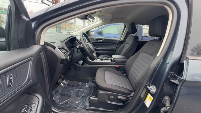 Certified 2024 Ford Edge SE image 18
