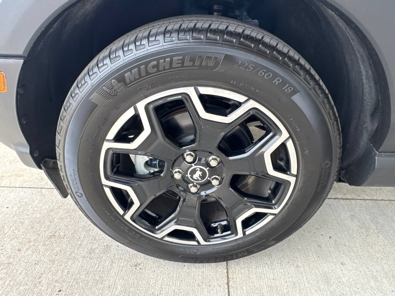 Certified 2025 Ford Bronco Sport Outer Banks w/ Outer Banks Tech Package+ AWD/4WD image 17