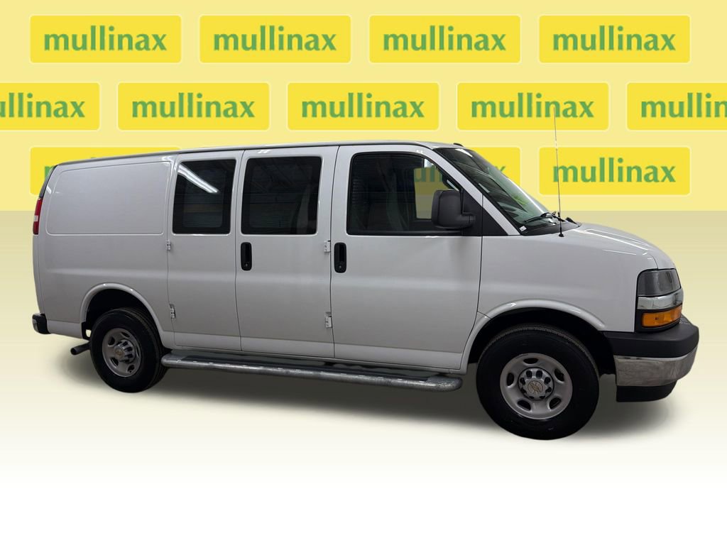 Used 2024 Chevrolet Express 2500 w/ Driver Convenience Package RWD image 6