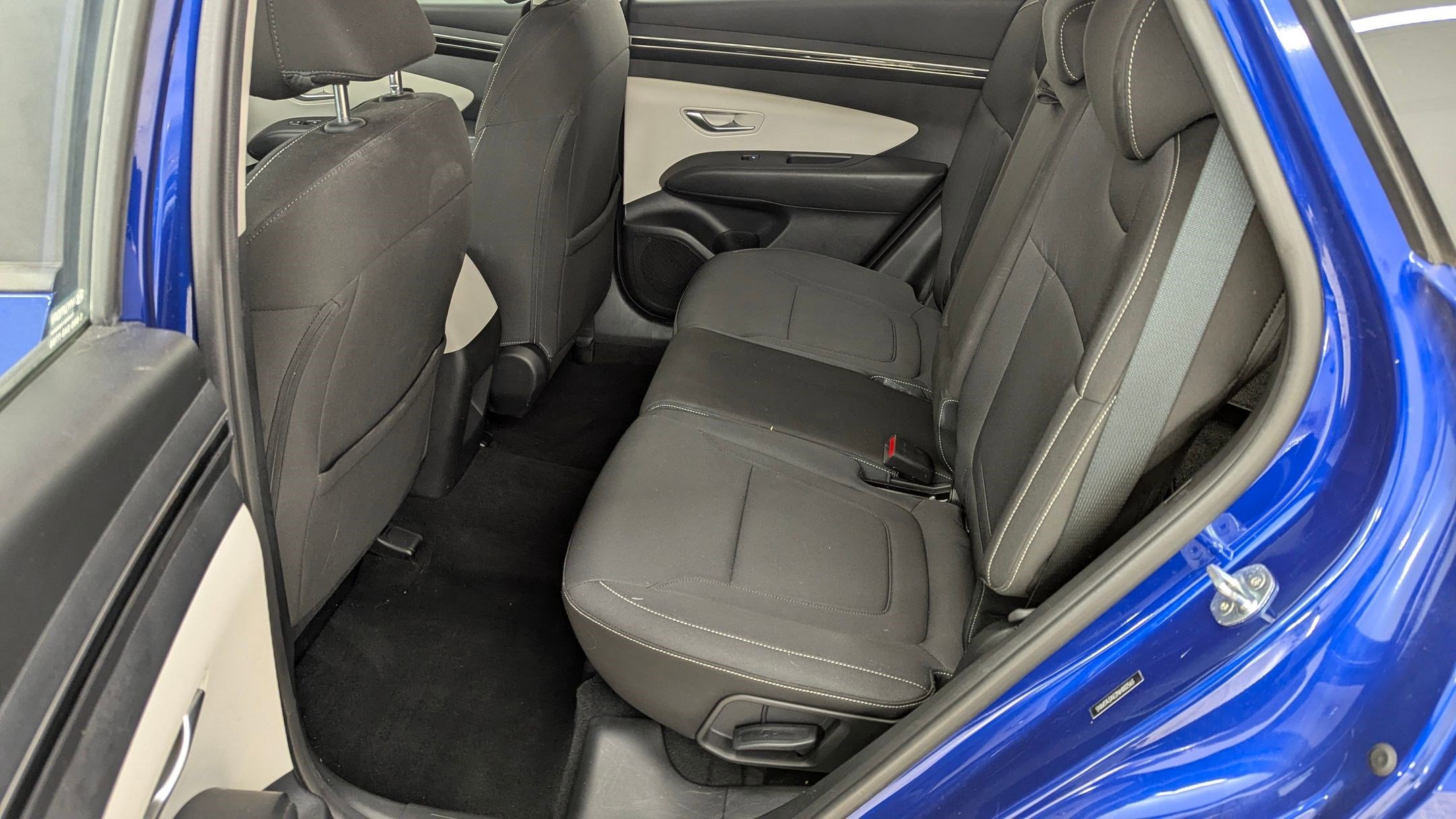 Used 2022 Hyundai Tucson SE image 14