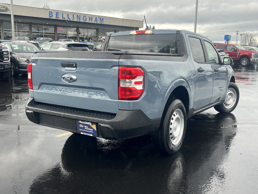 Certified 2024 Ford Maverick XLT image 3