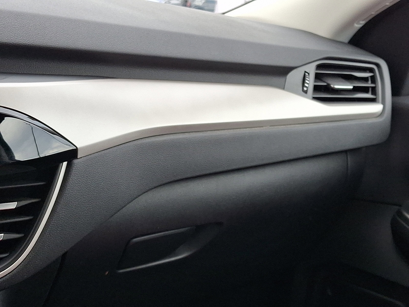 Certified 2022 Ford Escape SE w/ Convenience Package image 26