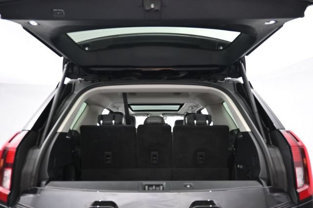 Certified 2025 Ford Expedition Active AWD/4WD image 30