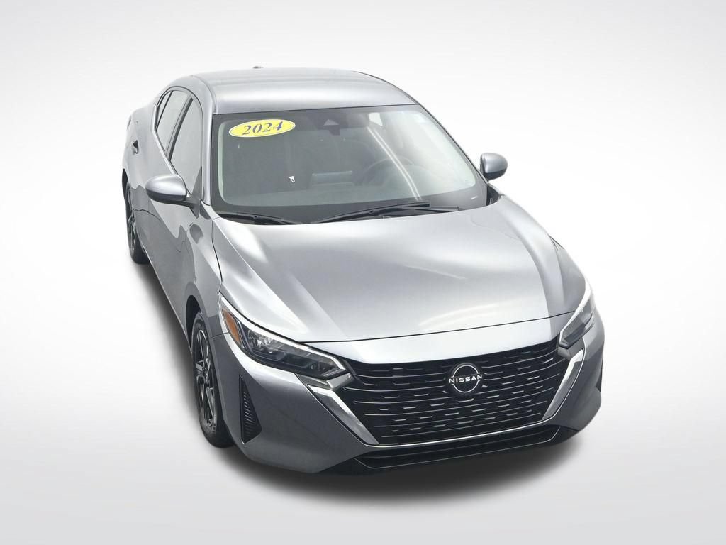 Used 2024 Nissan Sentra SV FWD image 32