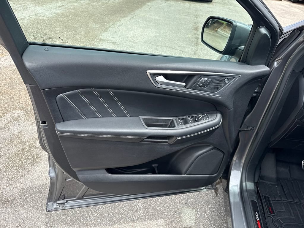 Certified 2021 Ford Edge ST w/ Equipment Group 401A image 14