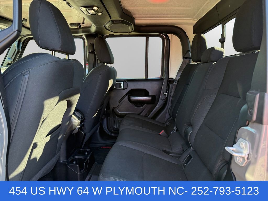 Used 2020 Jeep Gladiator Sport w/ Quick Order Package 24S AWD/4WD image 13