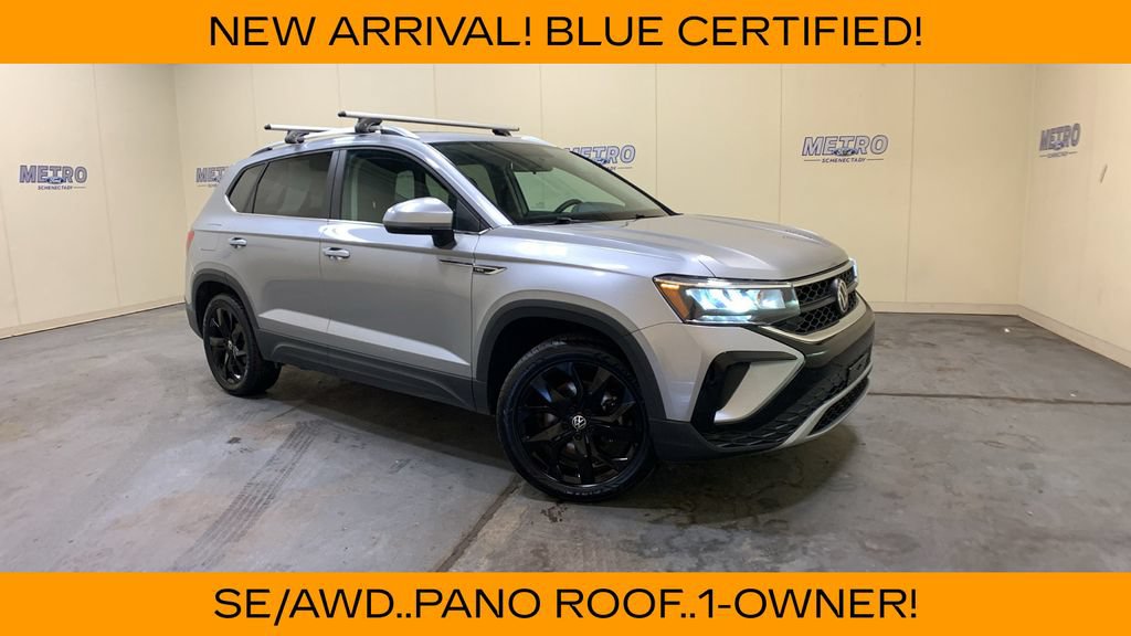 Used 2022 Volkswagen Taos SE w/ Panoramic Sunroof Package