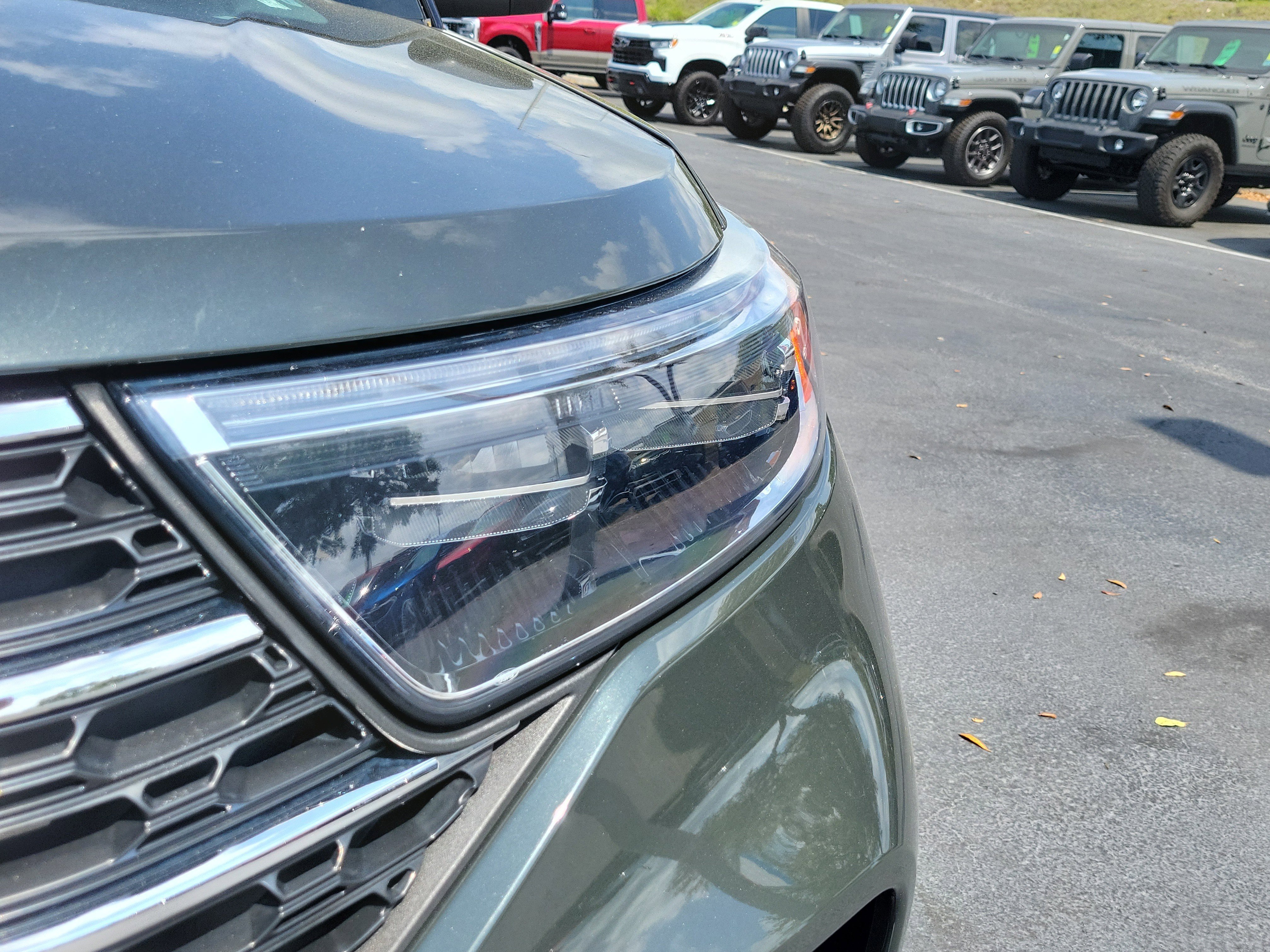 Certified 2022 Ford Explorer XLT w/ Equipment Group 202A image 6