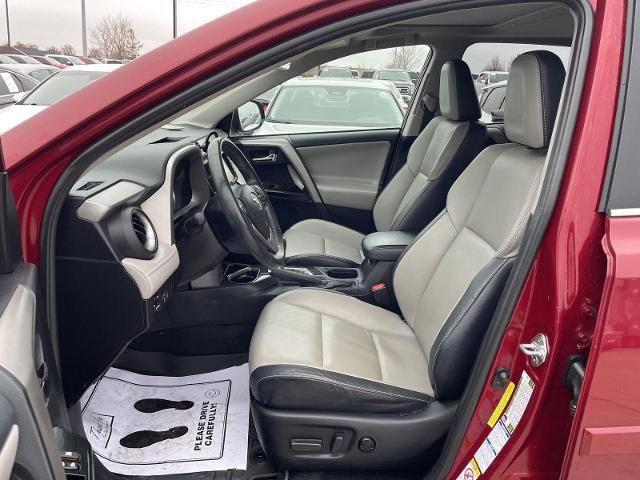 Used 2018 Toyota RAV4 Limited image 17