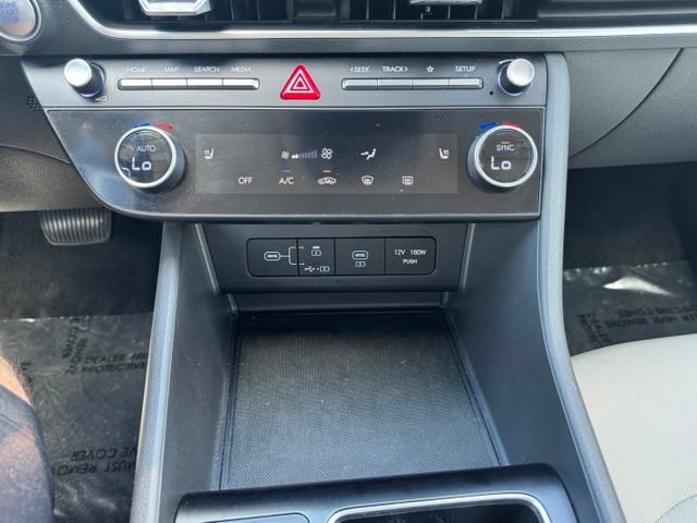 Used 2025 Hyundai Sonata SEL FWD image 30