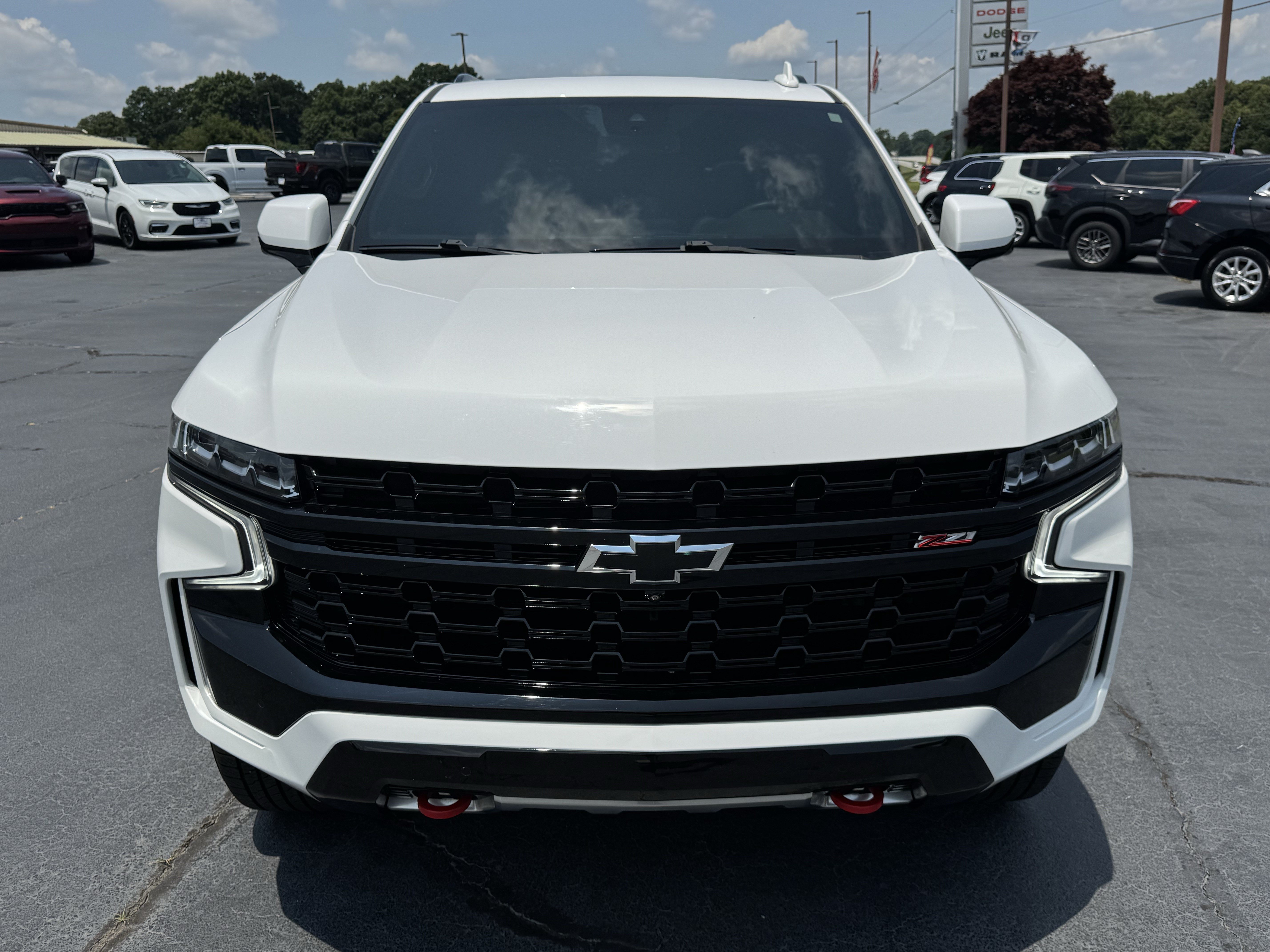 Used 2023 Chevrolet Suburban Z71 w/ Off-Road Capability Package AWD/4WD image 3