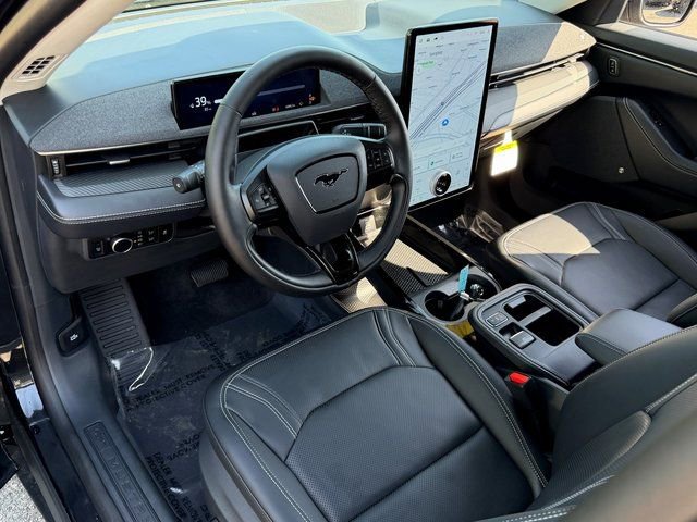 Certified 2025 Ford Mustang Mach-E Premium AWD/4WD image 34